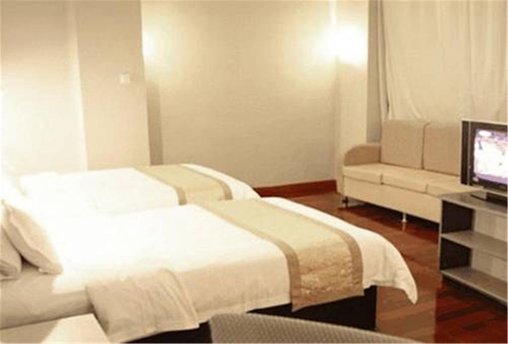 The Land Hotel Shanghai Exterior photo